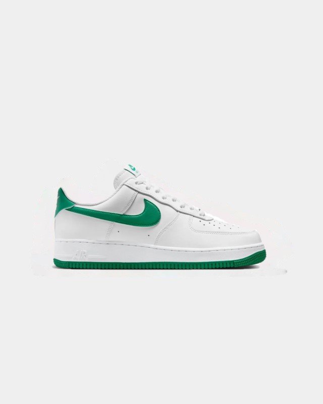 AIR FORCE 1 07 ESS NIKE